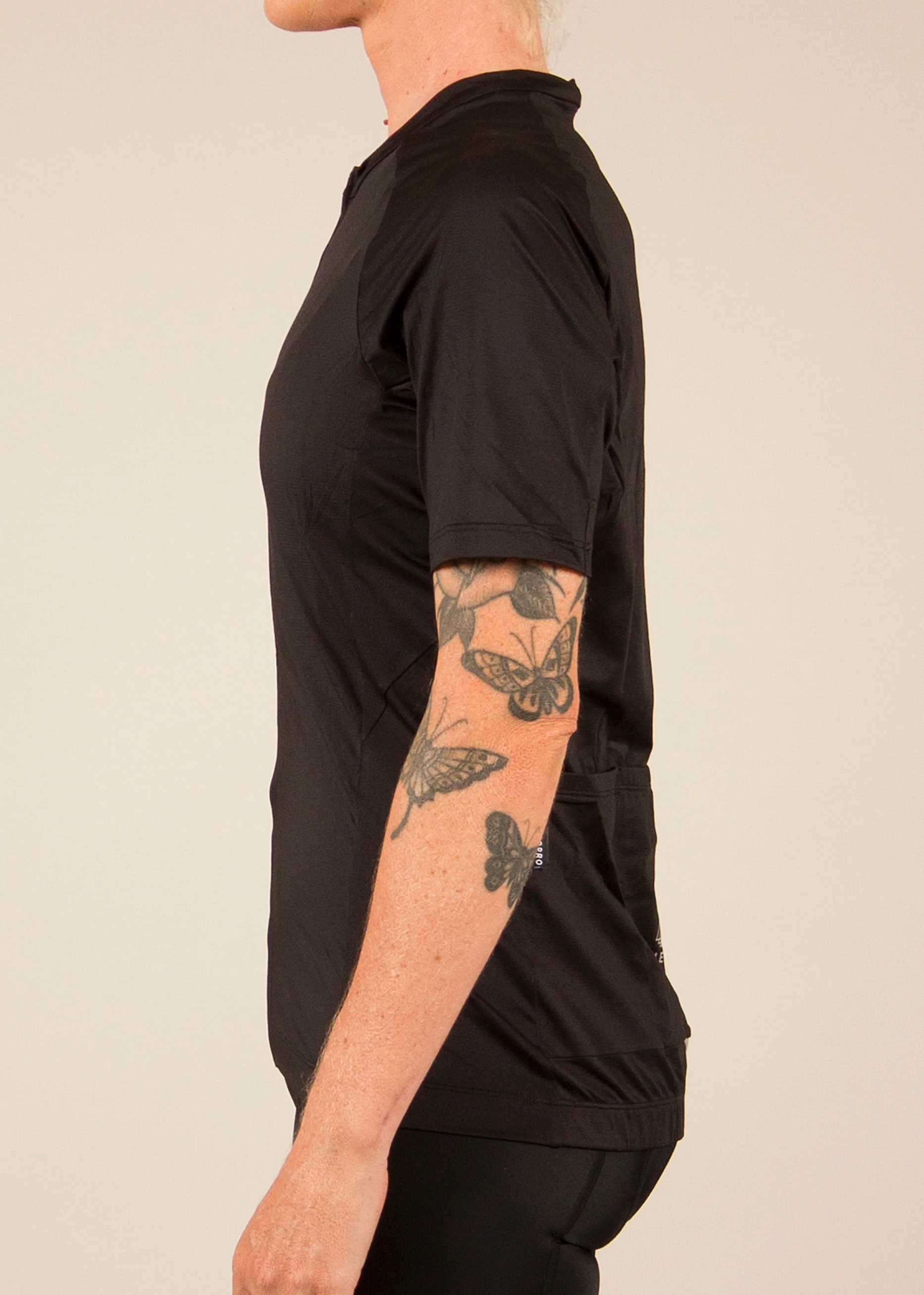 NeoPro Loose Fit Black Jersey - Image 3